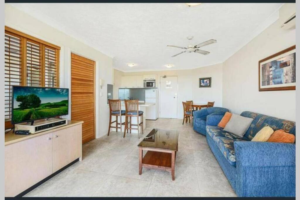 Surfers/Broadbeach Pool View. Free Parking & Wifi Gold Coast Bagian luar foto